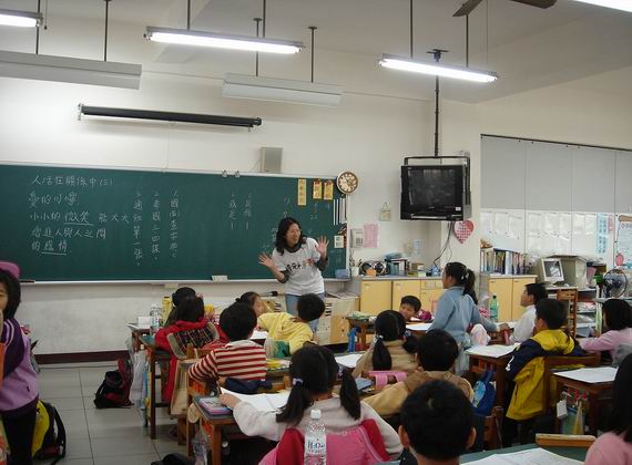 三年級生命教育課程-彩虹媽媽生動的教學