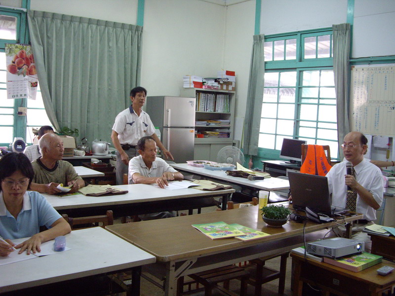子龍社區文化深耕計畫課程，聘請營造中心吳政隆老師授課。
