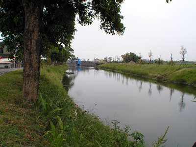 昔日的奇武蘭港---二龍河，現已改名為得子口溪(何政儒攝影)