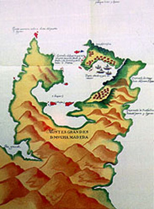 西班牙人入侵菲律賓群島後，於1626年五月，以保護中國呂宋間貿易為由，企圖佔領北台灣，派遣遠征隊從呂宋出發，航向台灣東海岸，經過東北角，此為三貂角地名之由來，經此再前往雞籠灣，在社寮島登陸。在島上西南端修建聖薩爾瓦多城(San Salvador)於附近高地建築堡壘，在海岸要衝地帶設砲台四座，建立台灣第一間天主教堂，並且設立學校。